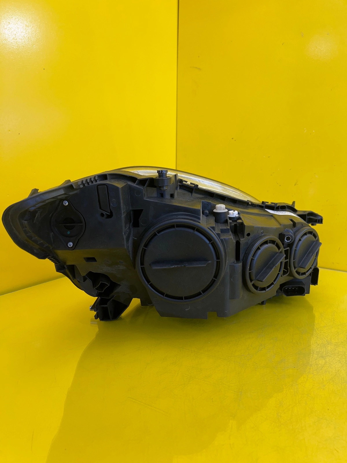 Far stânga Xenon OEM 24896 - Image 4