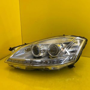 Far stânga Xenon Facelift OEM 24934