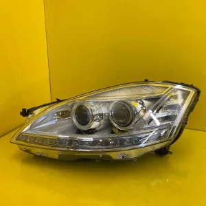 Far Mercedes S-Class W221 Lift 09- Xenon