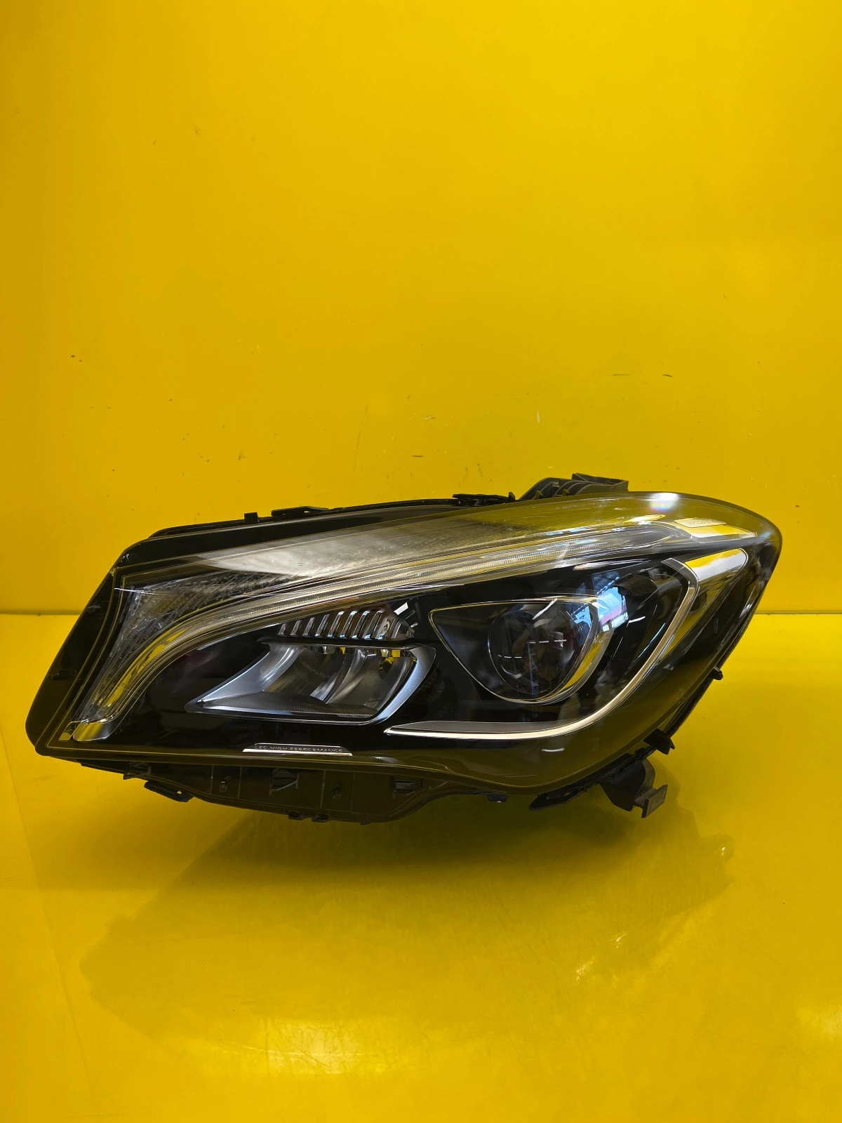 Far Mercedes CLA W117 Lift Full LED