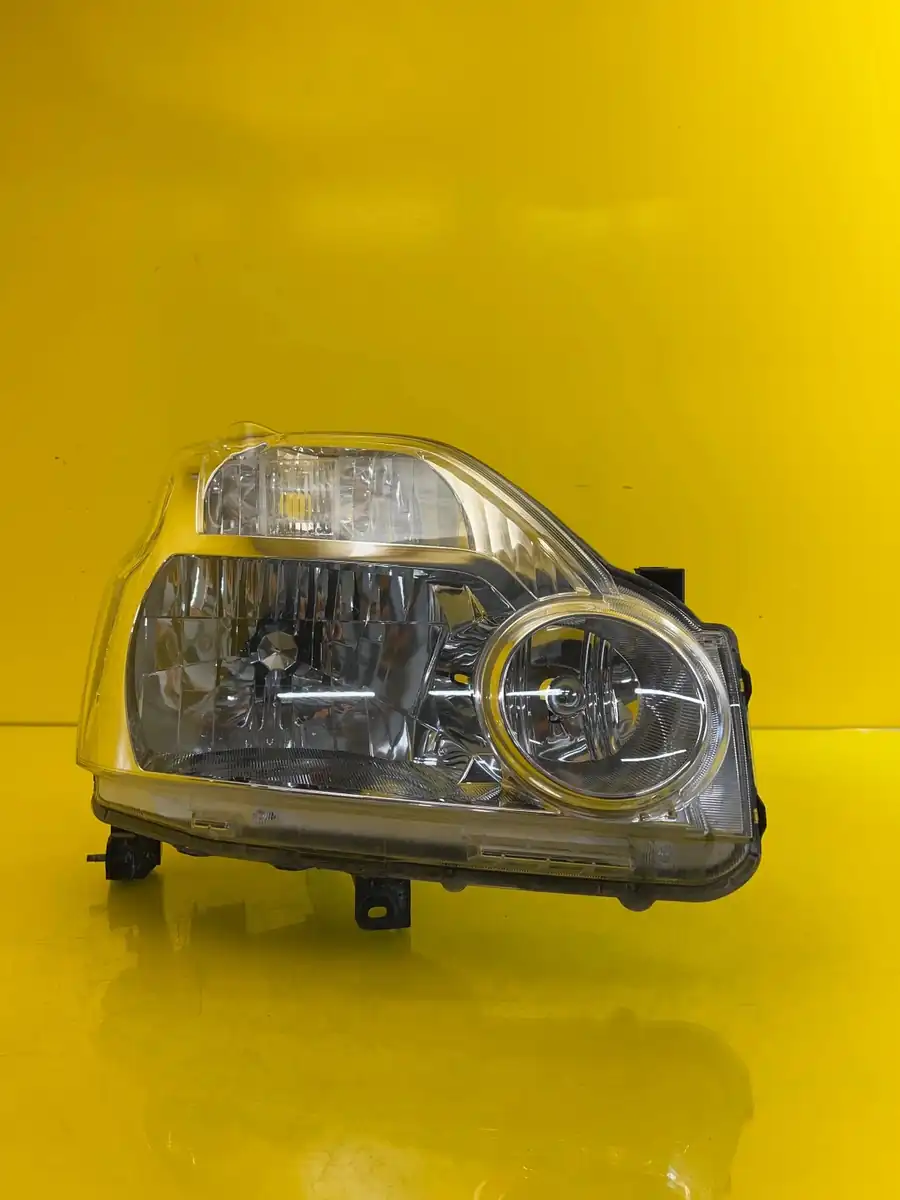 Far Dreapta Nissan X-Trail T31