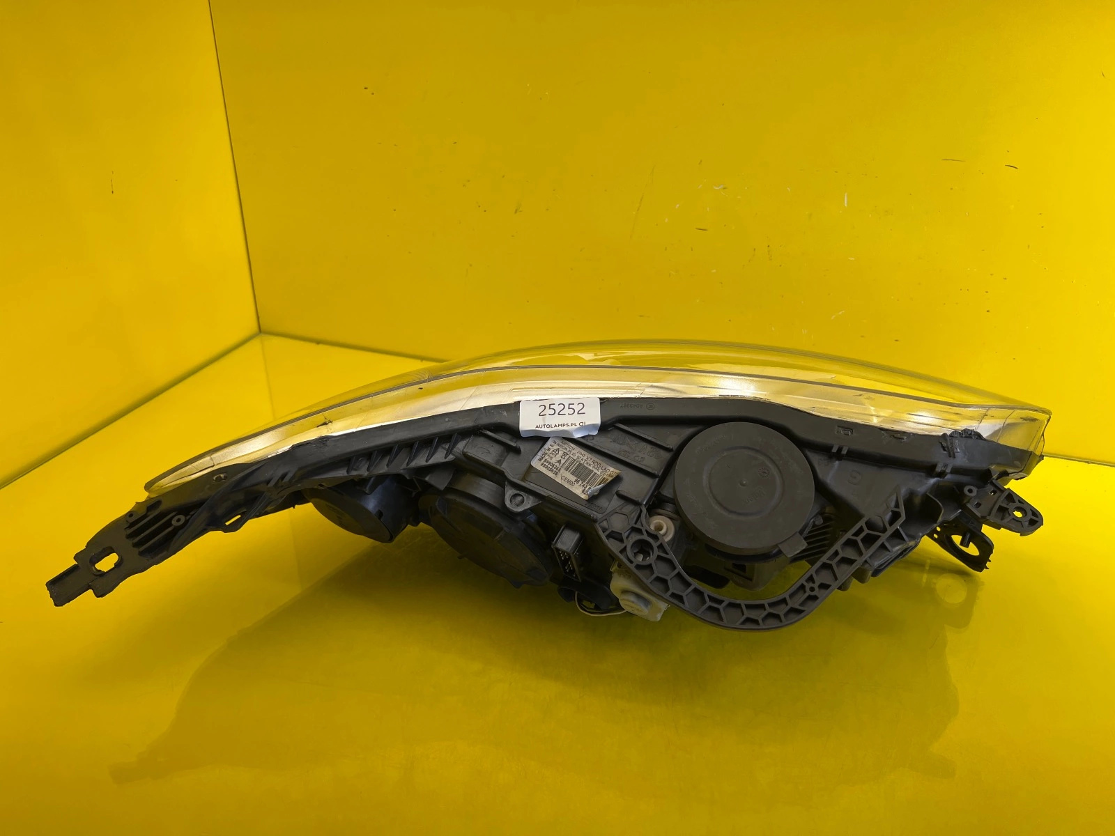 Far Citroen C5 III X7 Lift Xenon - Image 3