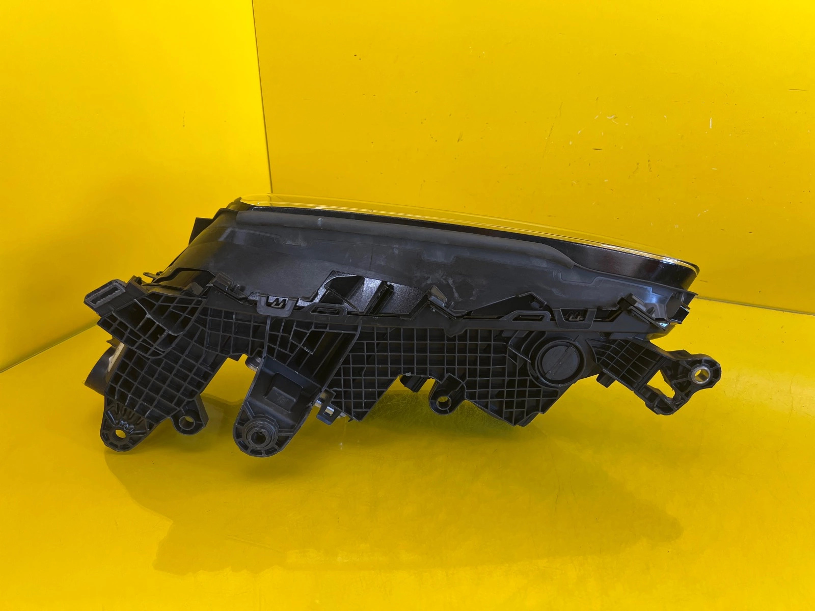 Far stânga LED OEM 25289 - Image 5
