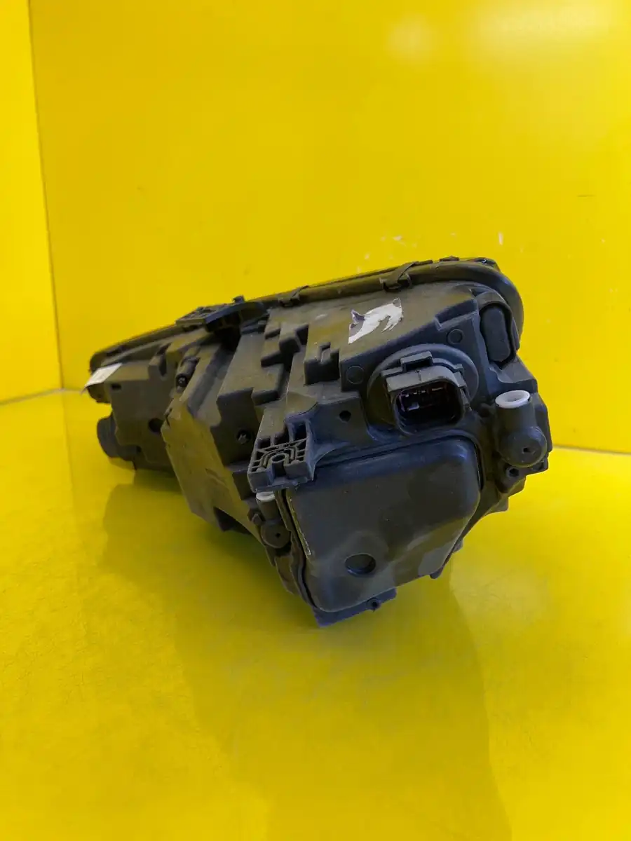 Far Dreapta Audi A4 RS4 8W0 Matrix LED