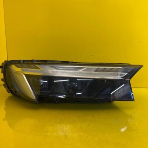 Far dreapta Laser  Facelift OEM 25325