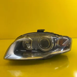 Far Audi A4 B7 05 Xenon