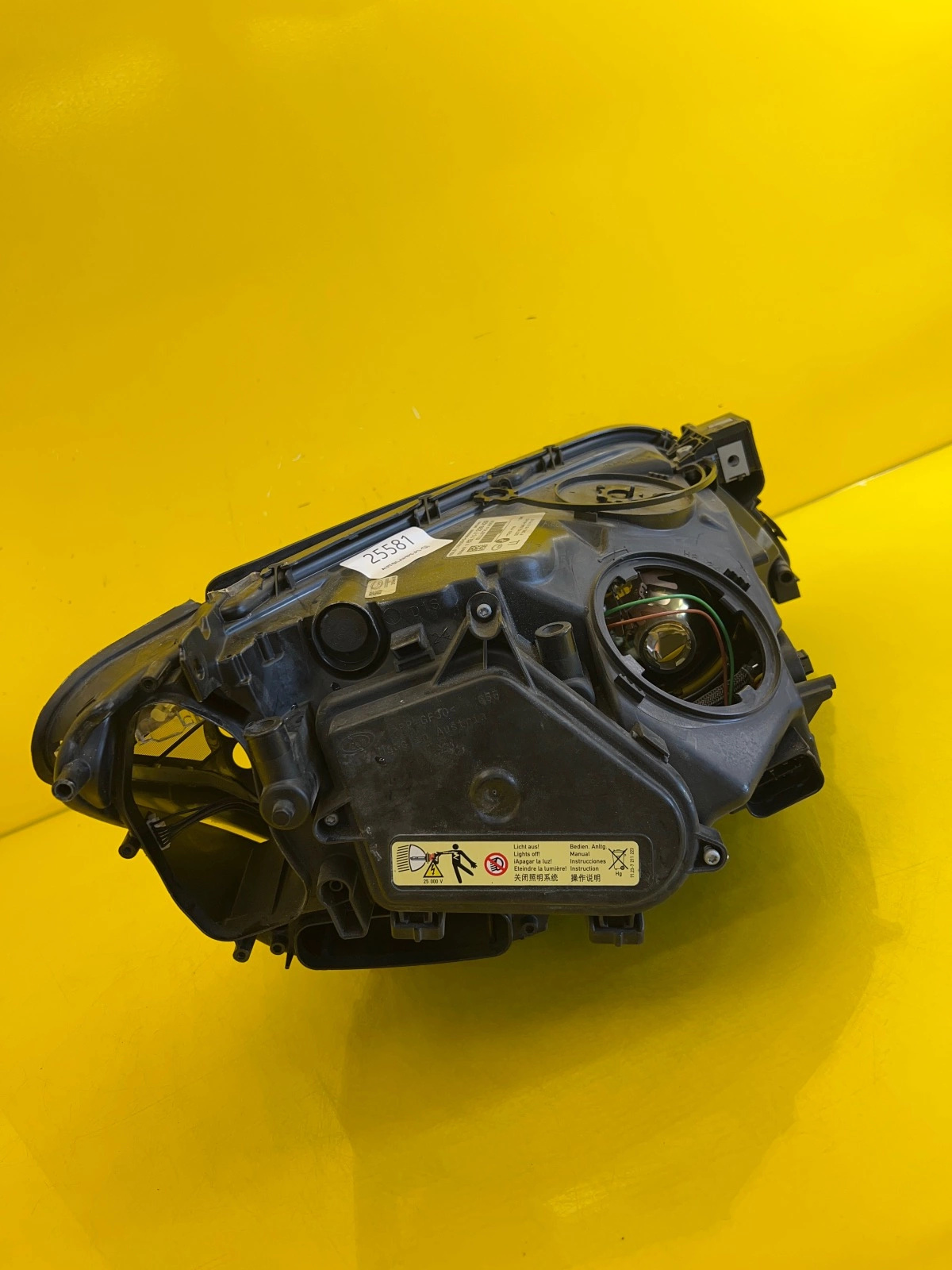 Far stânga Bi-Xenon BMW Seria 7 F01 OEM 25581 - Image 4