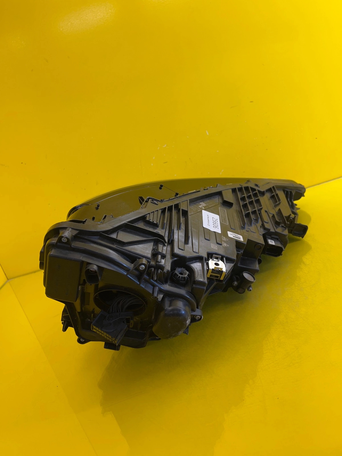 Far stânga Laser Facelift OEM 25606 - Image 4
