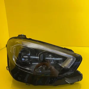 Far Dreapta Mercedes W213 Lift Multibeam