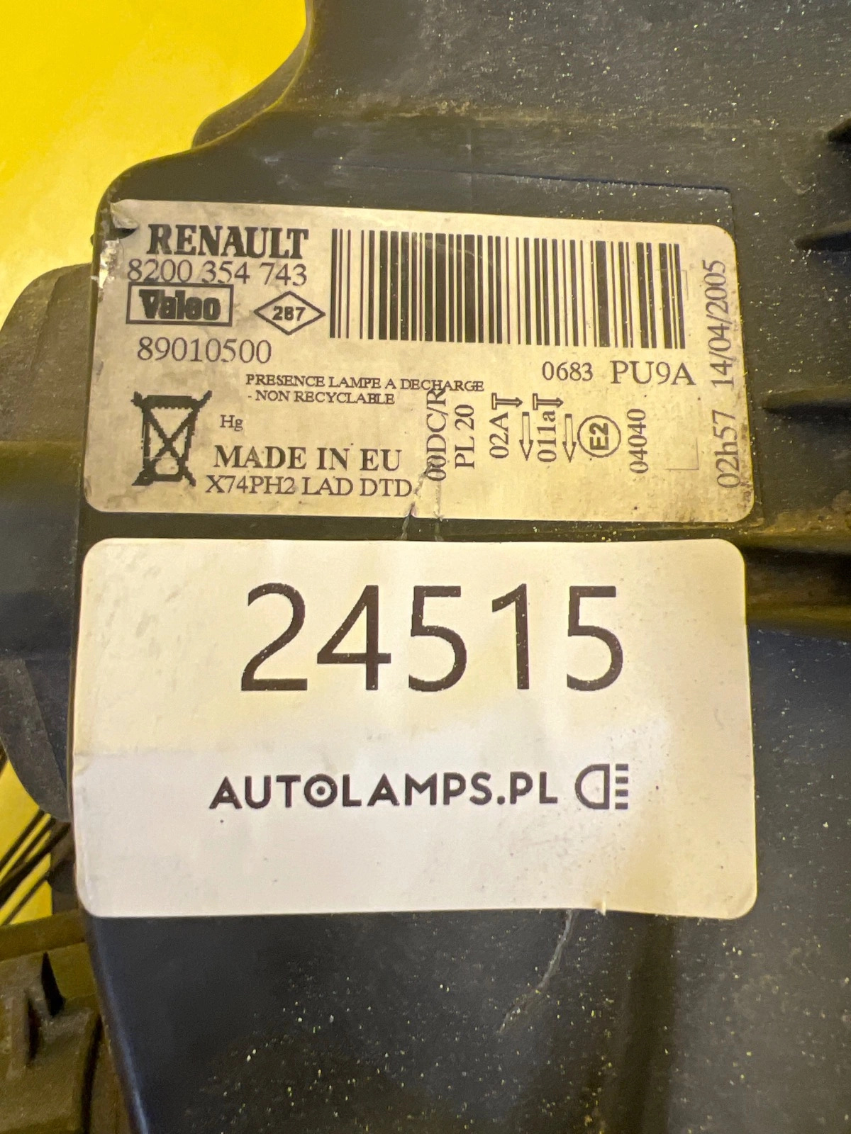 Far dreapta Xenon OEM 24515 - Image 2