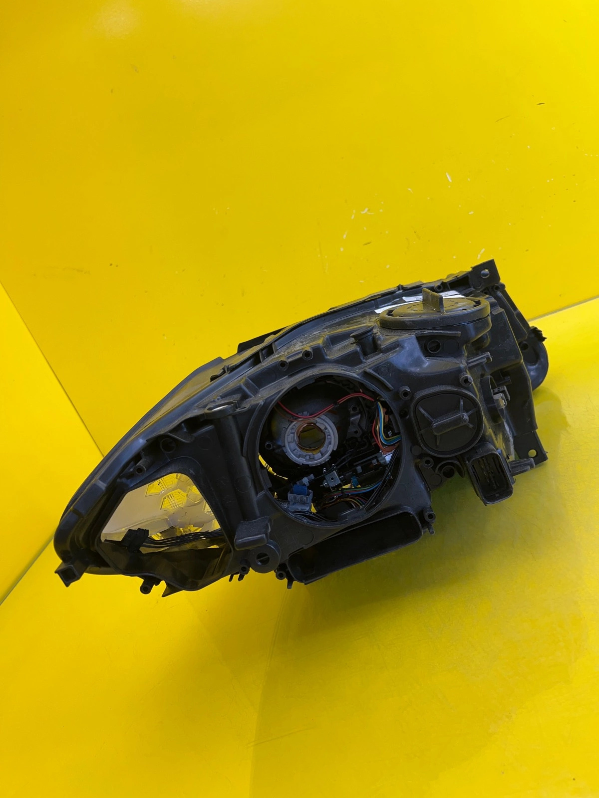 Far stânga Bi-Xenon Direcțional BMW Seria 5 F10 OEM 7203251-19 - Image 4