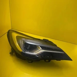 Far Dreapta Opel Astra K Full LED