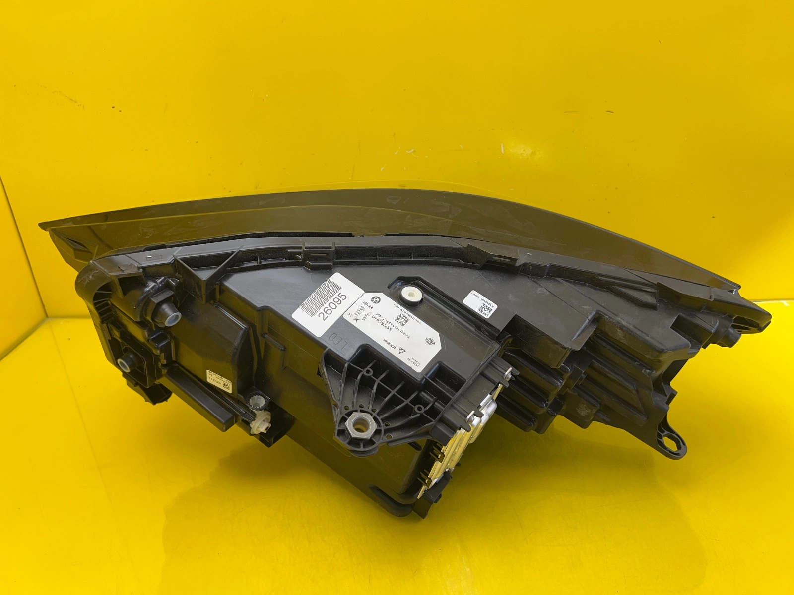Far dreapta Full LED BMW X2 U10 OEM 5A77EC6-05 - Image 3