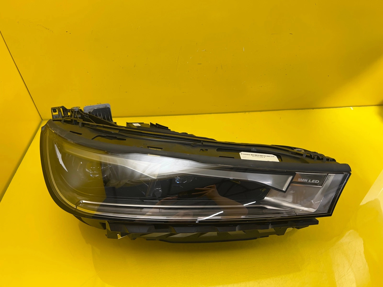 Far dreapta Full LED OEM 5A2D974-02