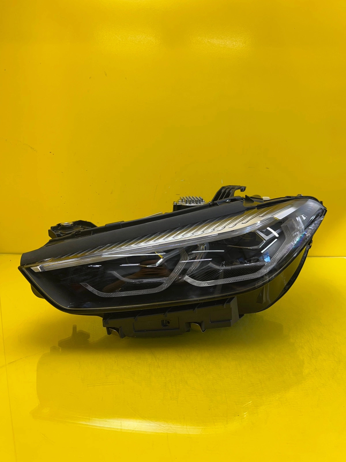 Far stânga Full LED BMW Seria 8 G14 OEM 5A27A27-01