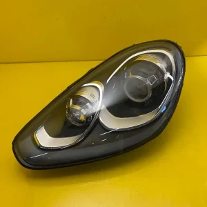 Far Porsche Cayenne 7P5 Lift Full LED