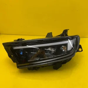 Far Opel Astra L VI 6 Full LED
