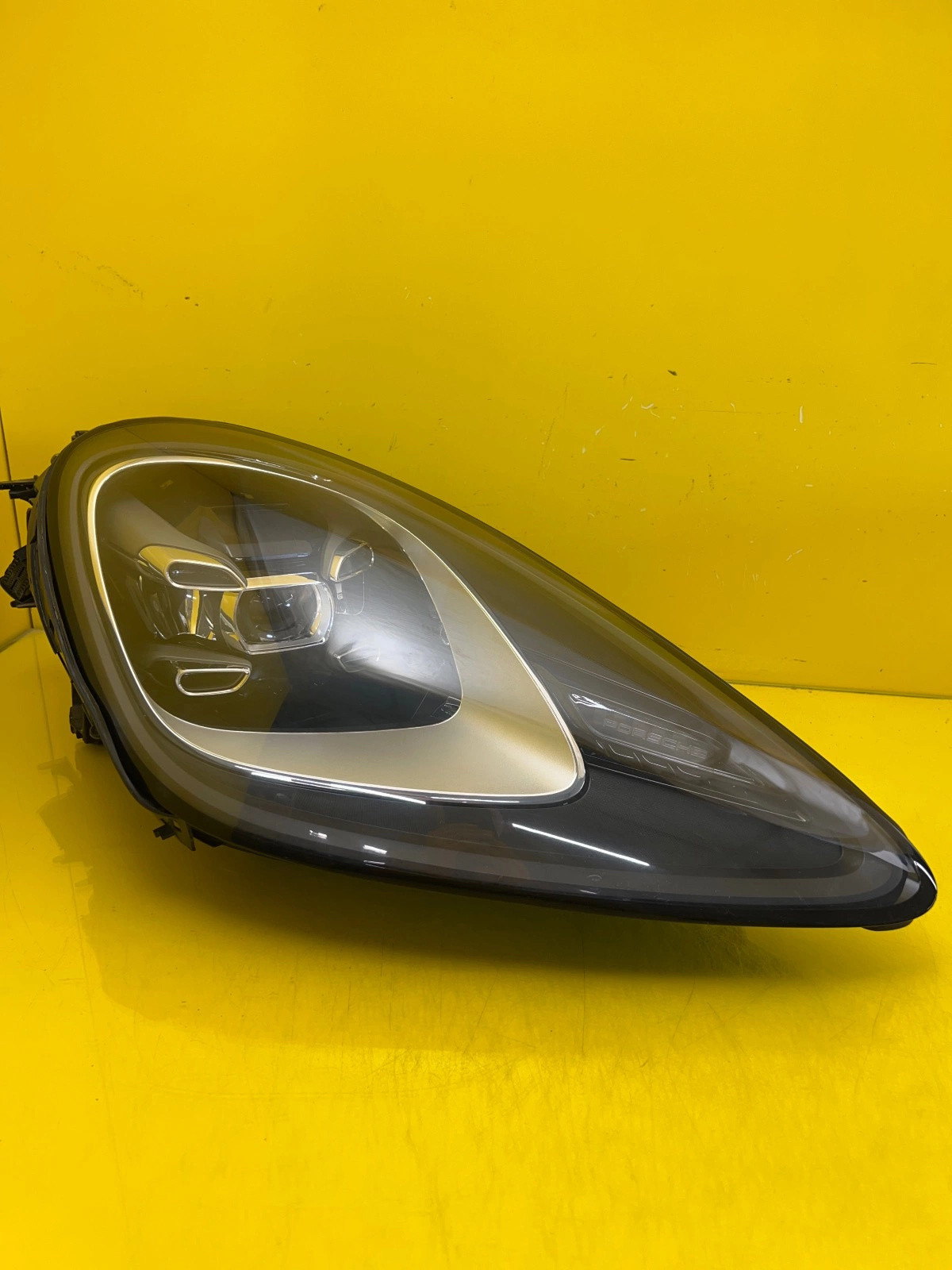Far Dreapta Porsche Cayenne III 3 E3 Full LED