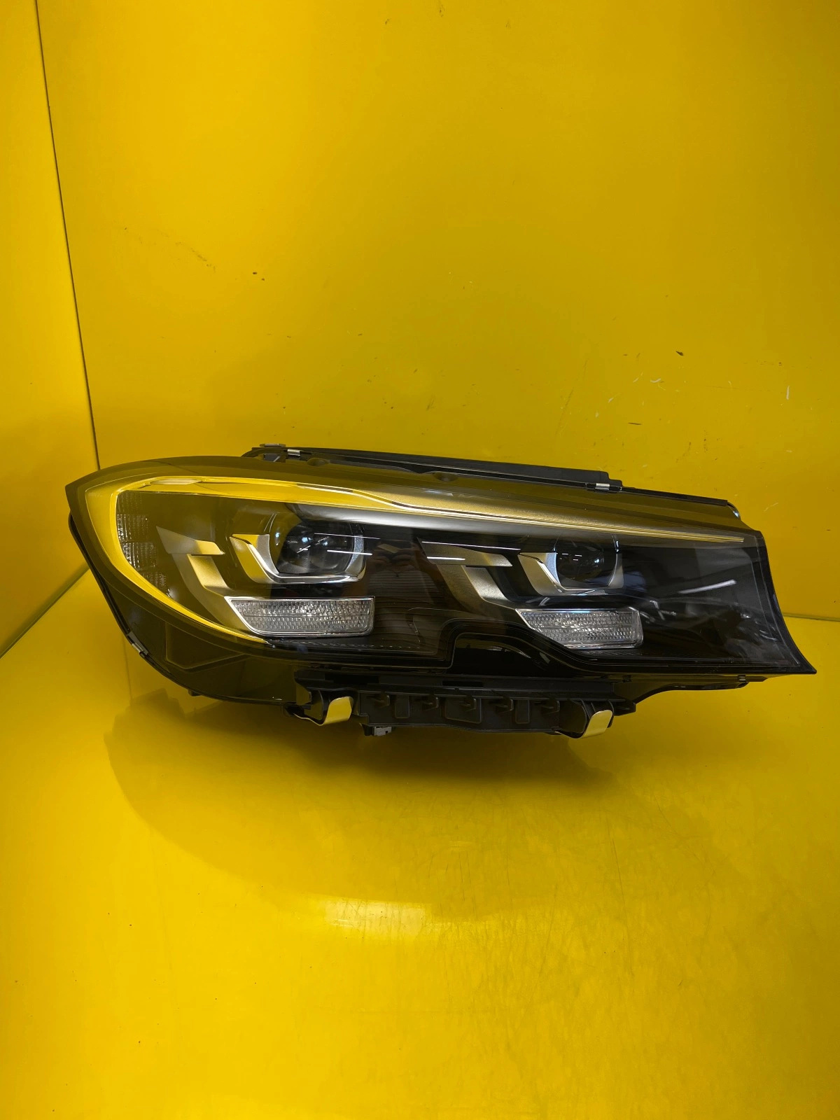 Far Dreapta BMW Seria 3 G20 Full LED