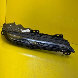 Far dreapta Full LED BMW Seria 7 G70 OEM 9879935-11