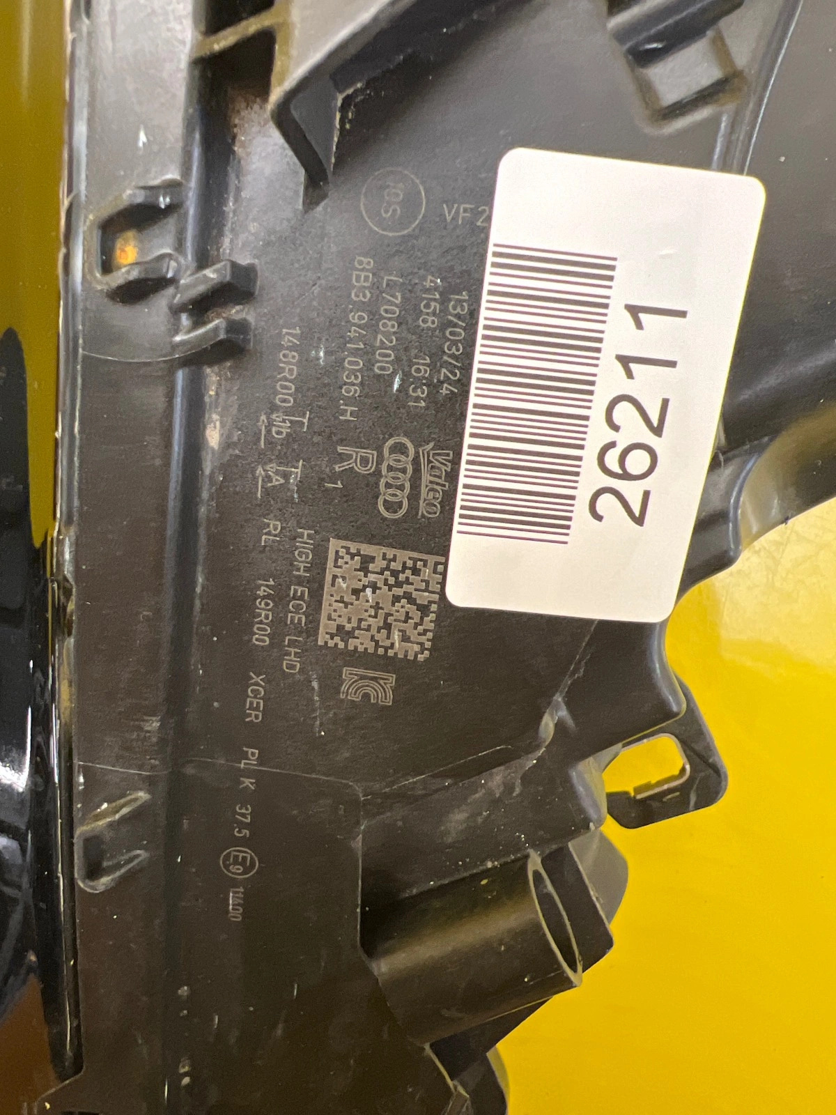 Far dreapta OEM 26211 - Image 2