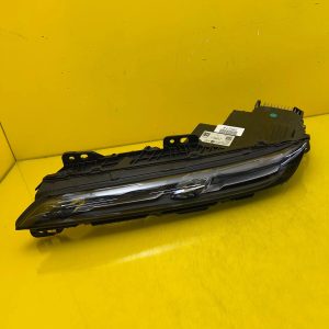 Far stânga Full LED BMW Seria 7 G70 OEM 9879935-09
