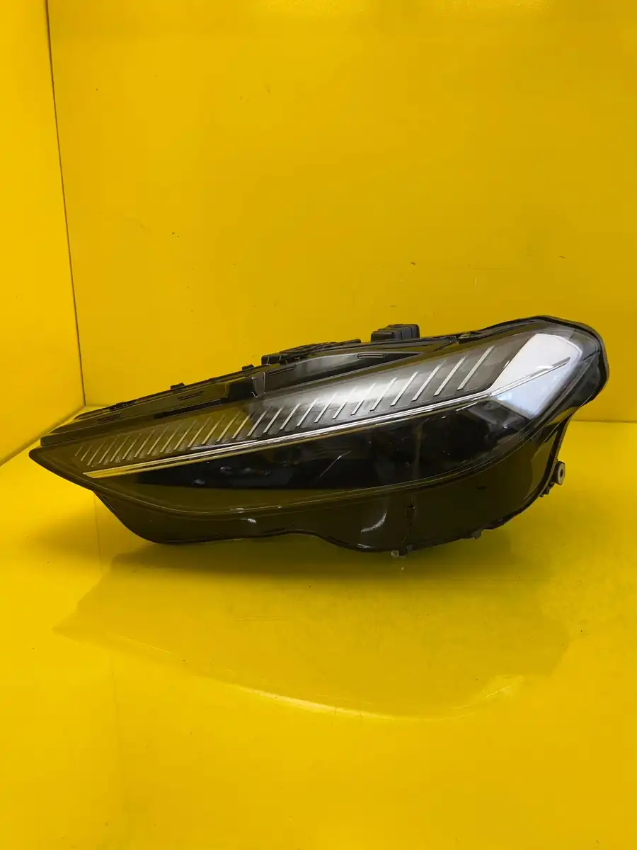 Far Audi A5 III 8b3 Full LED