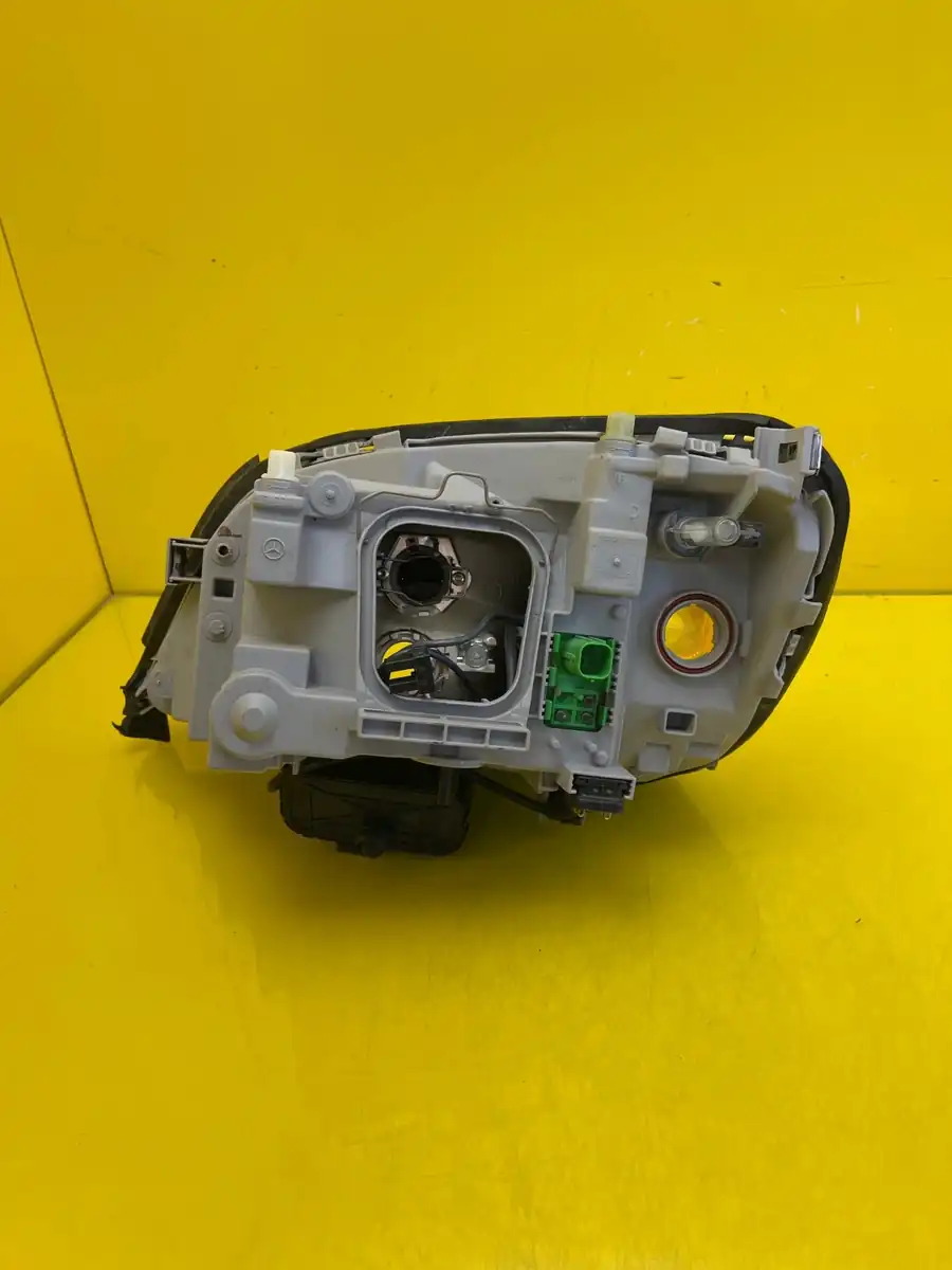 Far Dreapta Mercedes W140 C140 Cl Sec Xenon