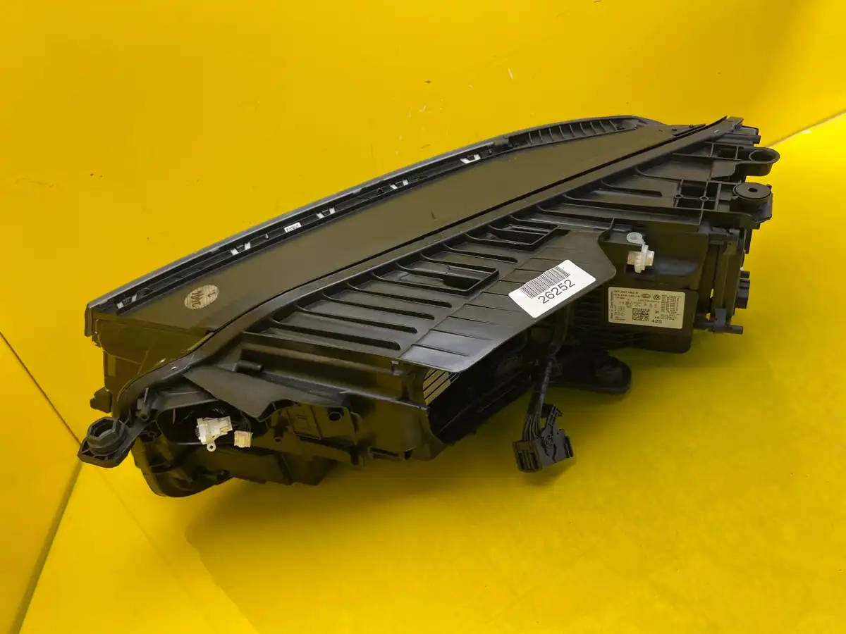 Far Dreapta VW Touareg III 3 19- Full LED