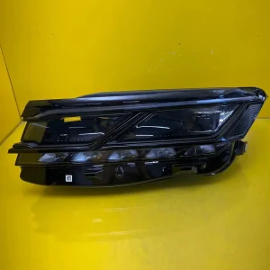 Far VW Touareg III 3 19- Full LED