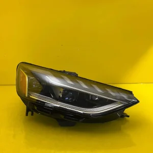 Far Dreapta Audi A4 B9 Lift Matrix LED