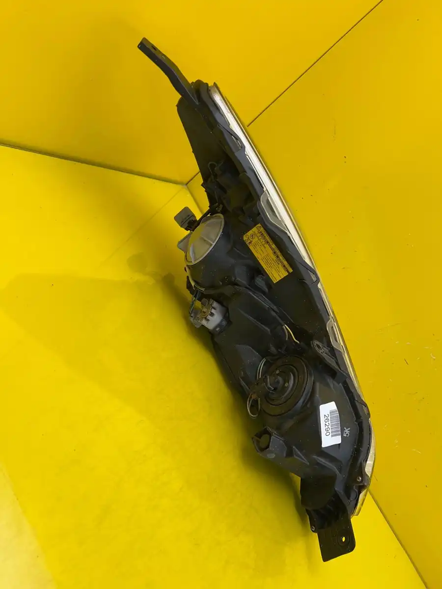 Far Subaru Legacy Outback IV Lift Xenon
