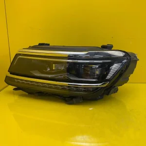 Far Volkswagen Tiguan II 2 16- Full LED