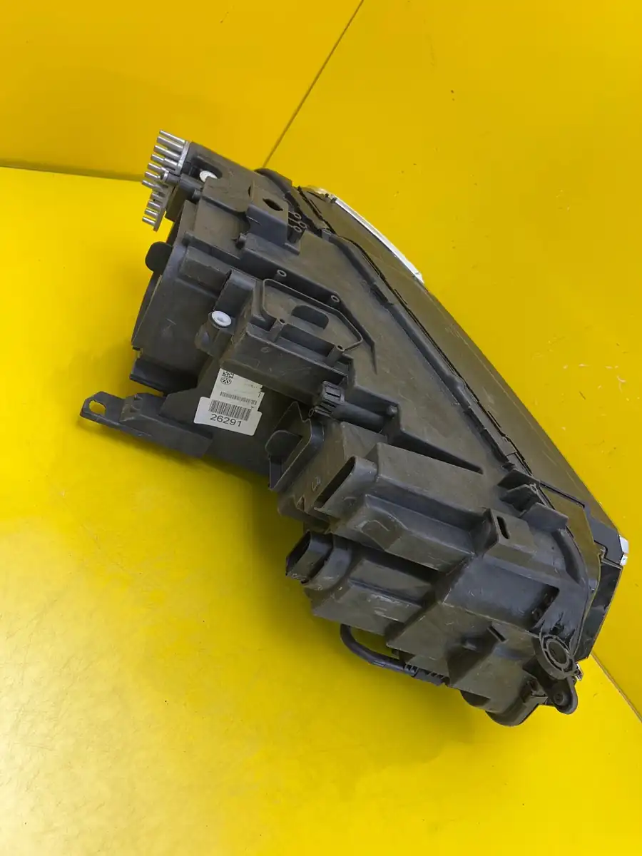 Far Volkswagen Tiguan II 2 16- Full LED