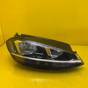 Far Dreapta Volkswagen Golf Vii Lift 5Gd