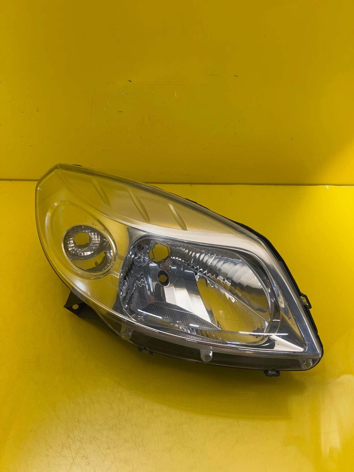 Far Dreapta Dacia Sandero 08-12