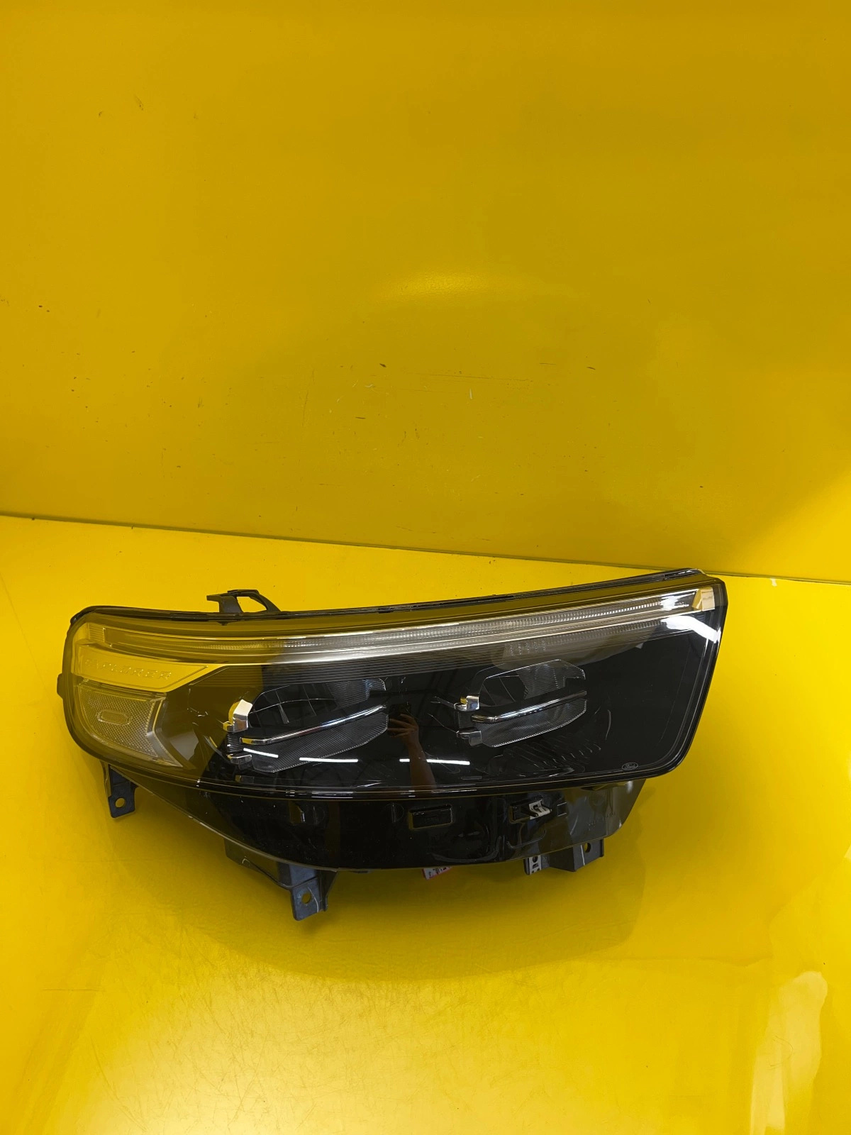 Far dreapta Full LED OEM 26457