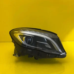 Far Dreapta Mercedes GLA W156 Full LED