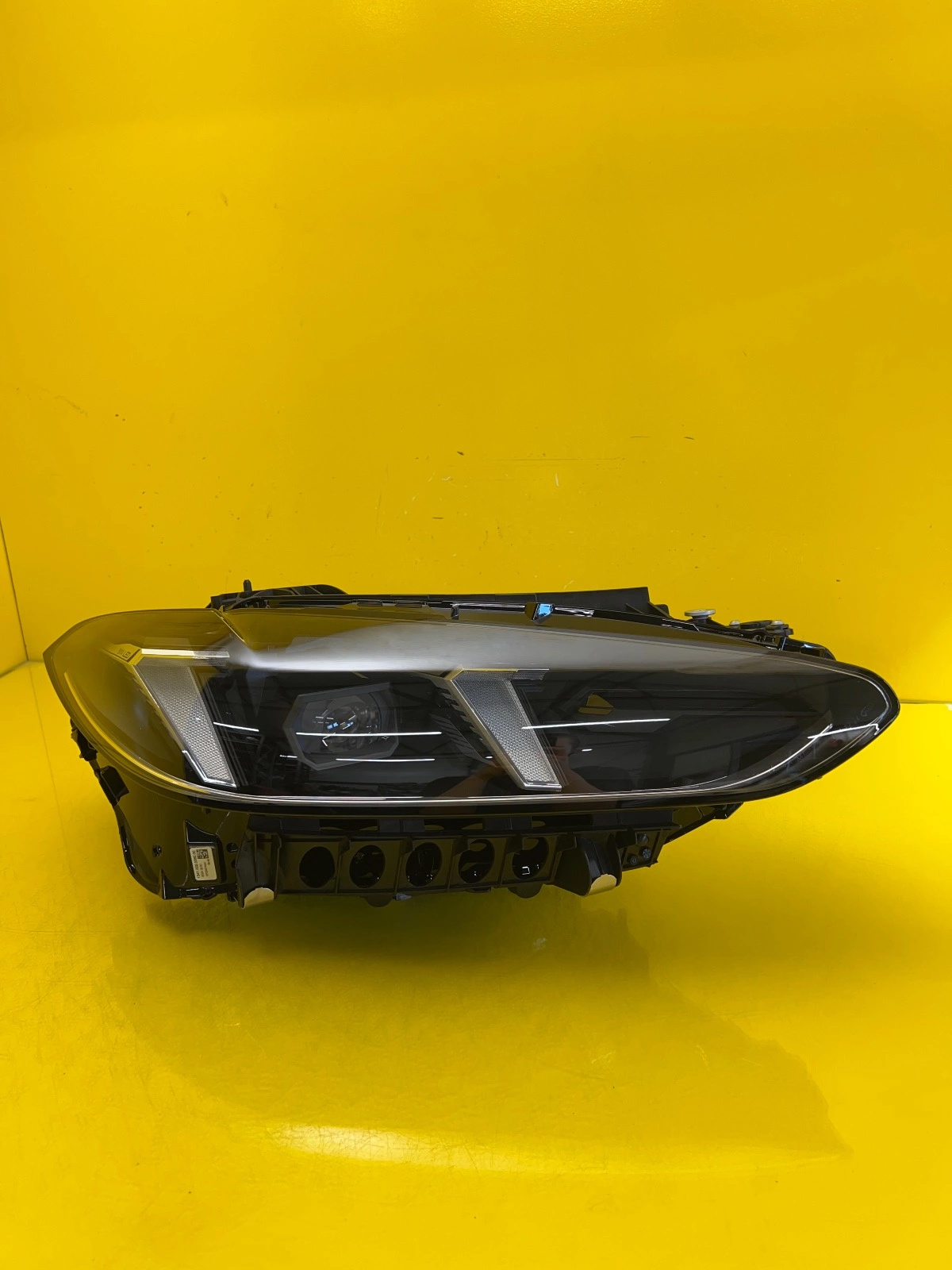 Far dreapta LED BMW Seria 4 G22 Facelift OEM 5A3B2F4-05