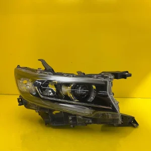Far Dreapta Toyota Land Cruiser 150 18- Full LED