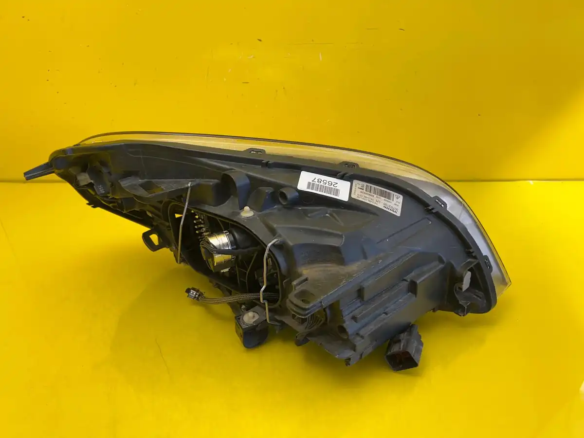 Far Stanga Volvo S60 V60 Xc60 Bixenon