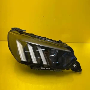 Far Dreapta Peugeot 208 II Full LED