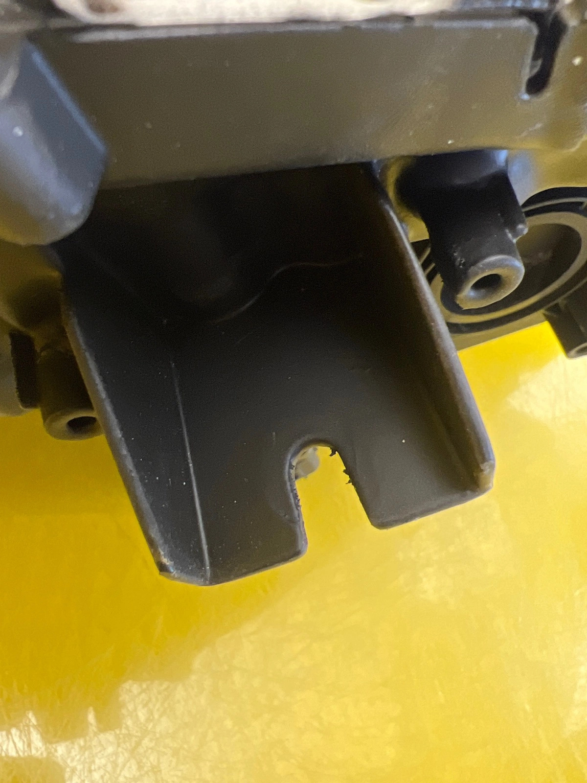 Far Stanga Mitsubishi Pajero Sport L200 H7 - Image 5