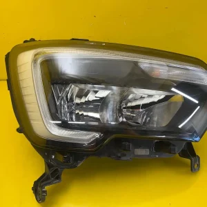 Far Dreapta Renault Master III IV 19 LED