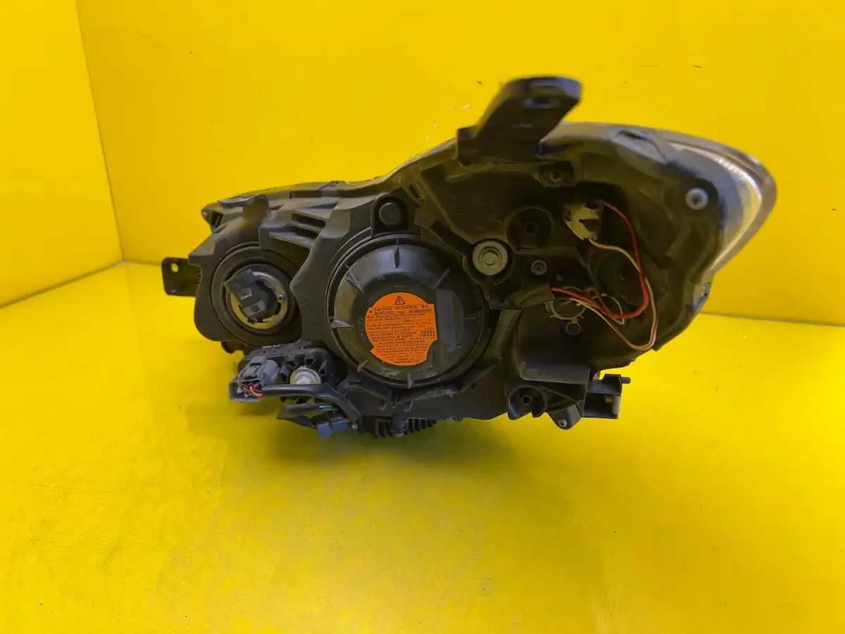 Far Dreapta Subaru Impreza XV 11 Xenon