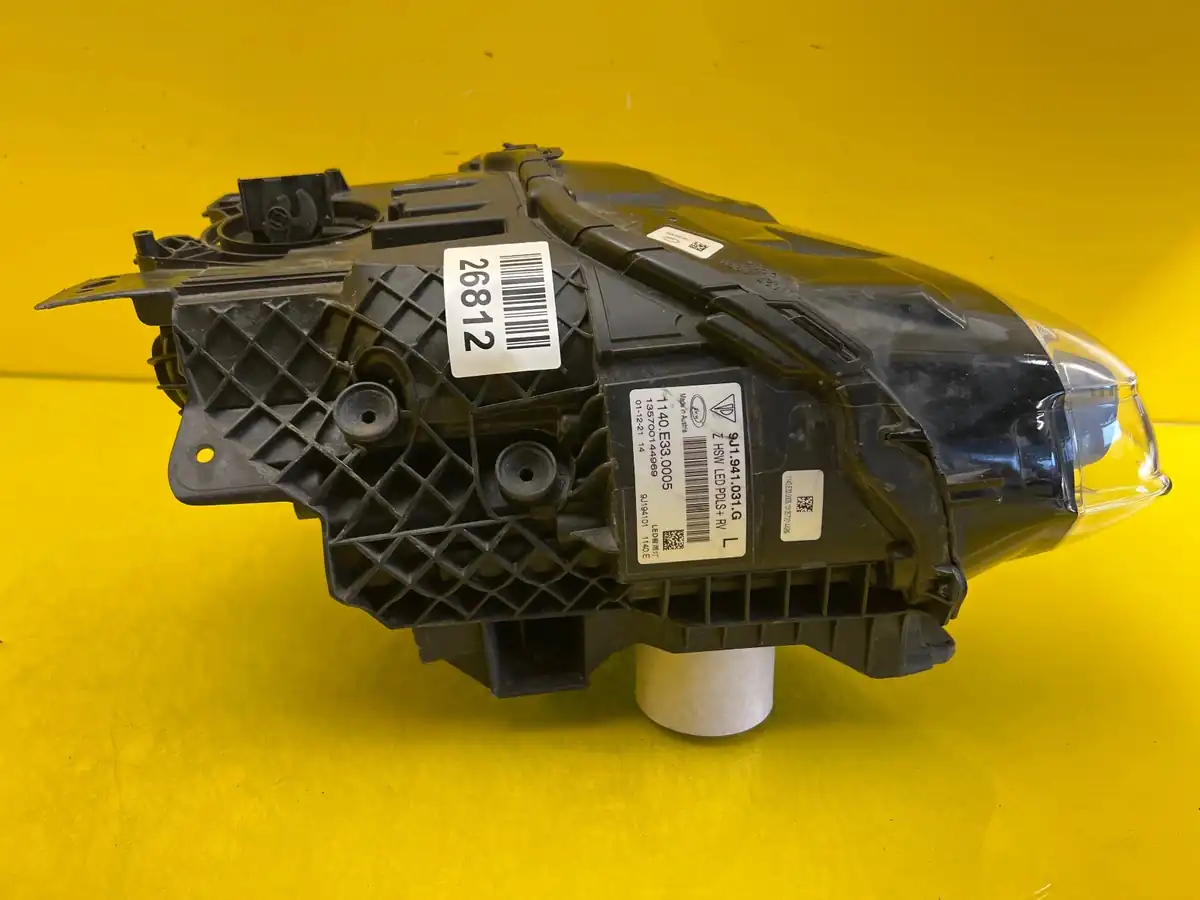 Far Porsche Taycan Matrix Full LED