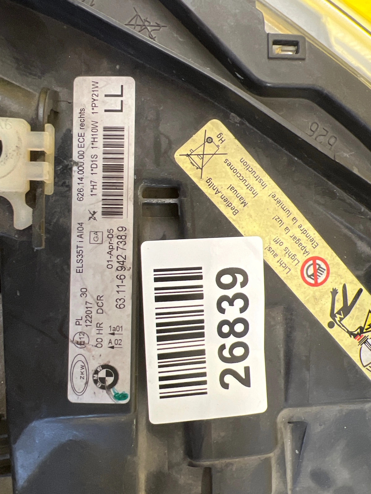 Far dreapta Bi-Xenon BMW Seria 3 E90 2004-2008 OEM 26839 - Image 2