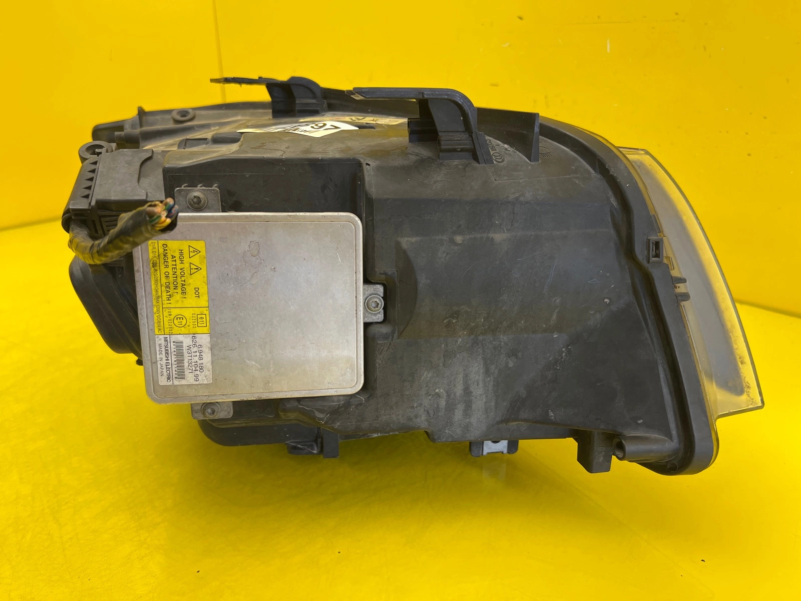 Far stânga Xenon Direcțional BMW Seria 3 E90 OEM 26847 - Image 4