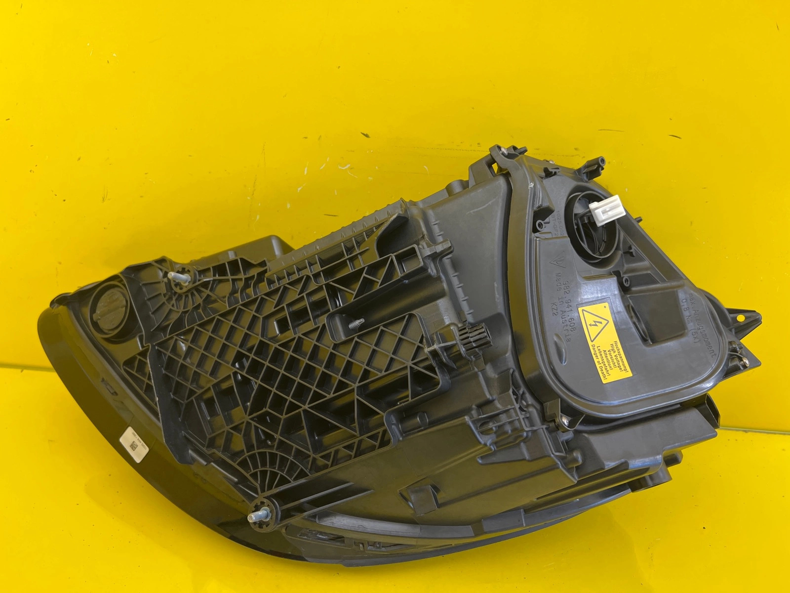 Far Dreapta Porsche Boxter Cayman 982 Xenon - Image 5