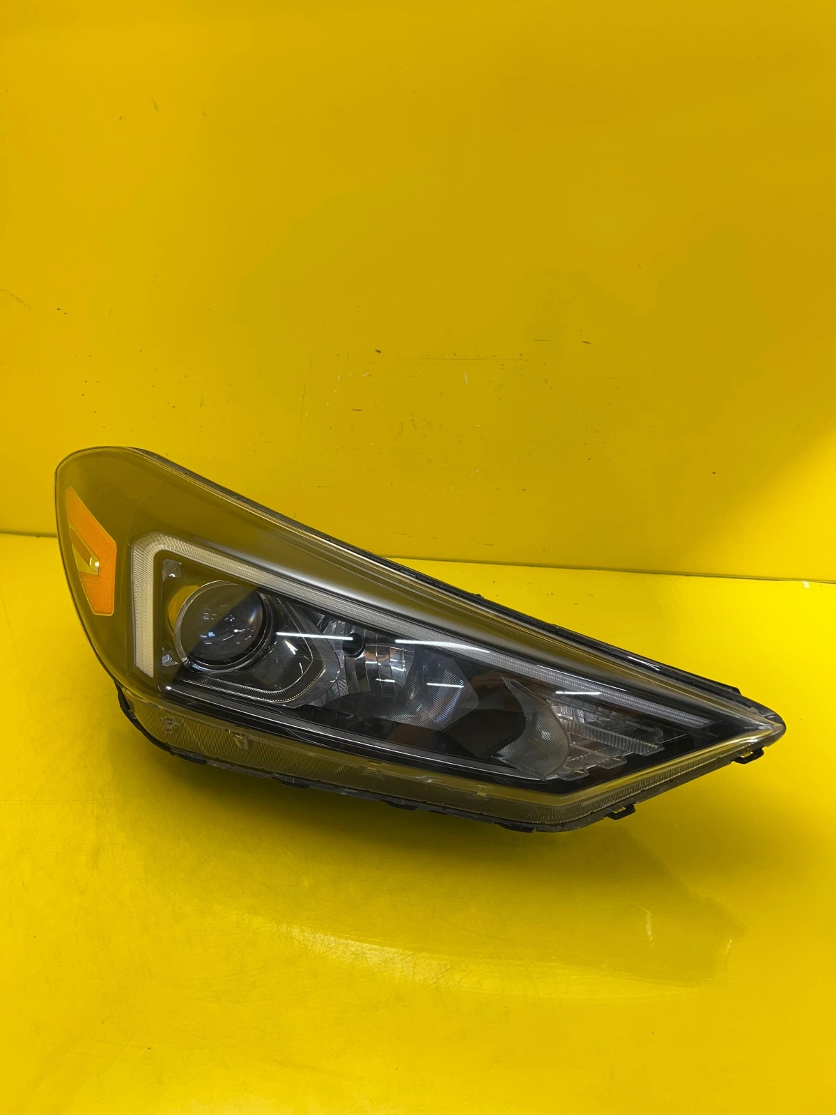 Far Dreapta Hyundai Tucson III Lift LED